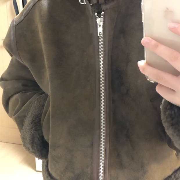 블랙업 럼블 빈티지 무스탕