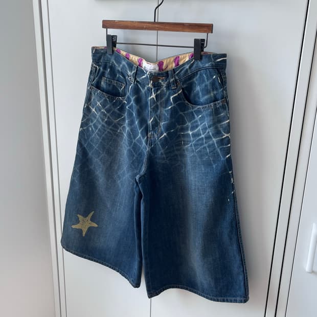 츠모리치사토 Tsumori chisato 별 페인팅 데님 5부 팬츠