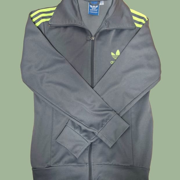 아디다스 유로파 트랙탑 져지 그레이 차콜 형광 100 M