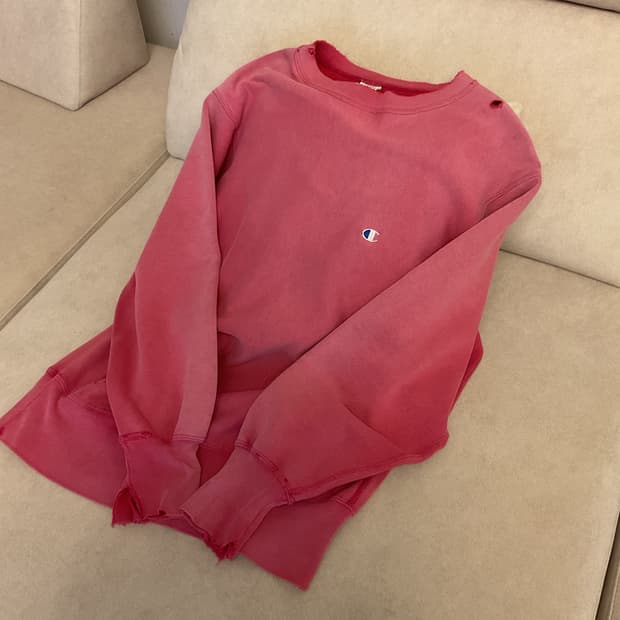 90s champion destroyed sweatshirt
