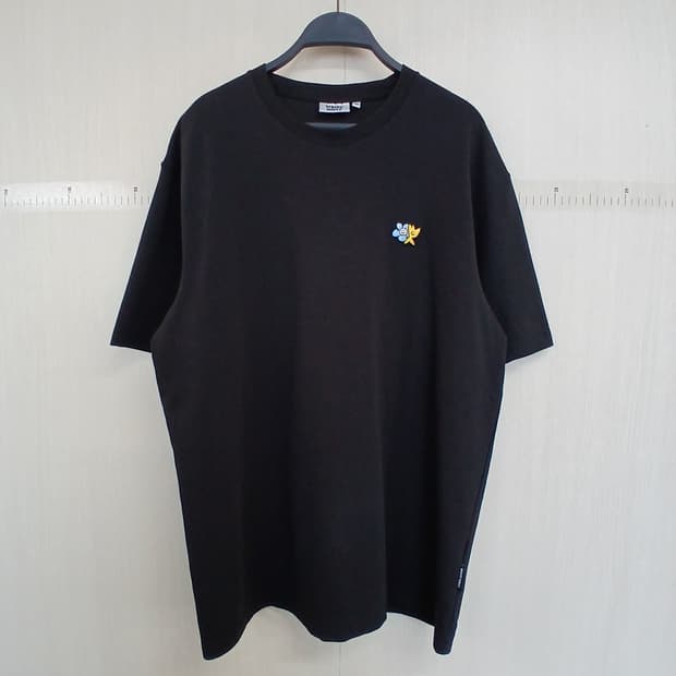 Washy Willy 검정색 반팔 티셔츠