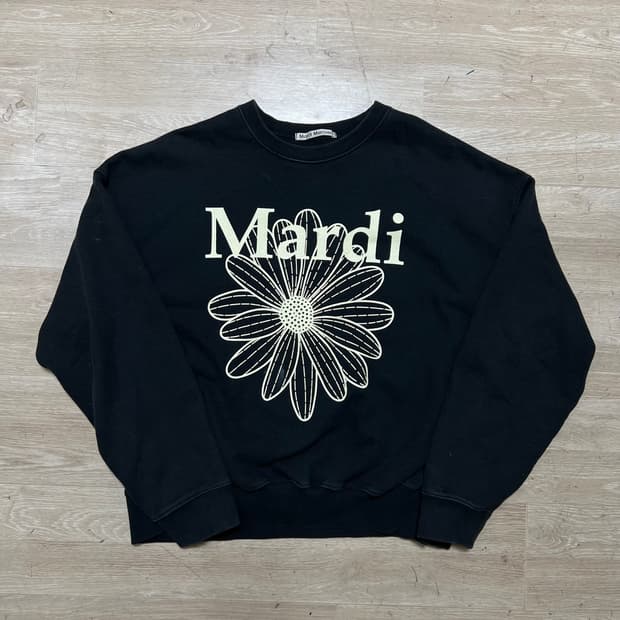마르디 메크르디 여성 플라워 빅로고 프린팅 맨투맨 [블랙] Free