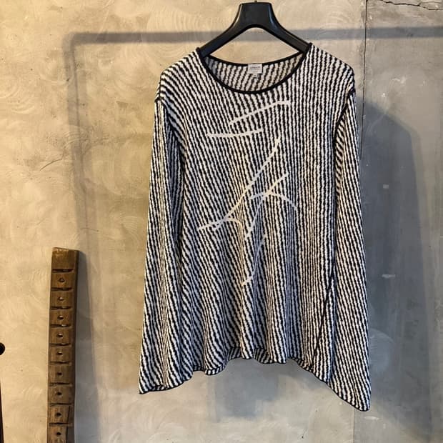 아르마니 꼴레지오니 그래픽 니트 105