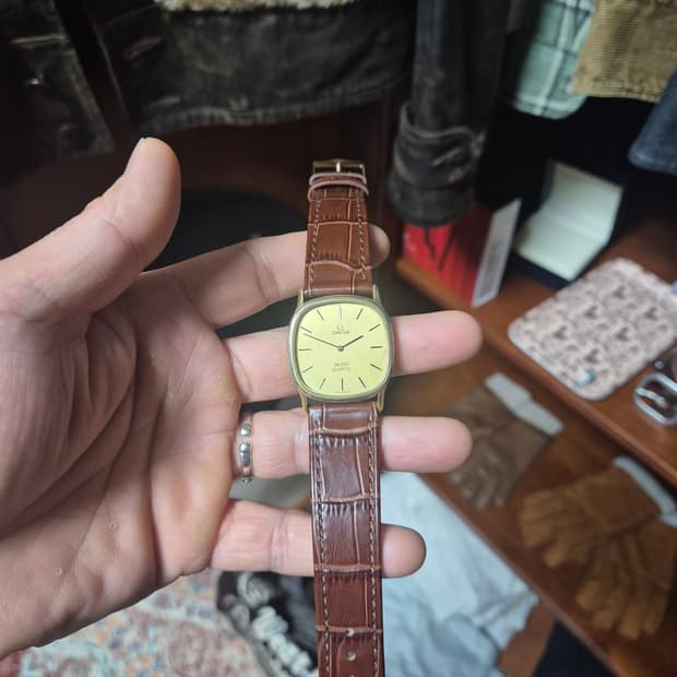 오메가빈티지드빌쿼츠시계
