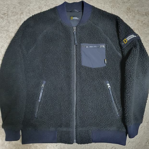 내셔널지오그래픽 자켓 상태좋고깨끗해요 사이즈 100