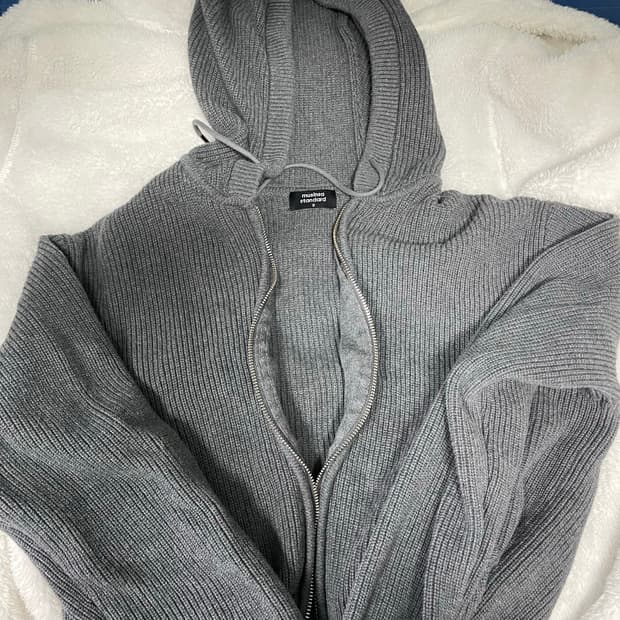 무신사 스탠다드 우먼즈 리브드 니트 후디드 집업 [미디엄 그레이] 