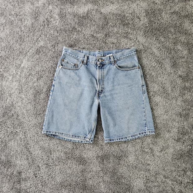 Levi's 550 릴렉스드 핏 데님 반바지