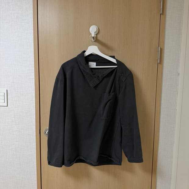 르메르 폴딩 넥 코튼셔츠