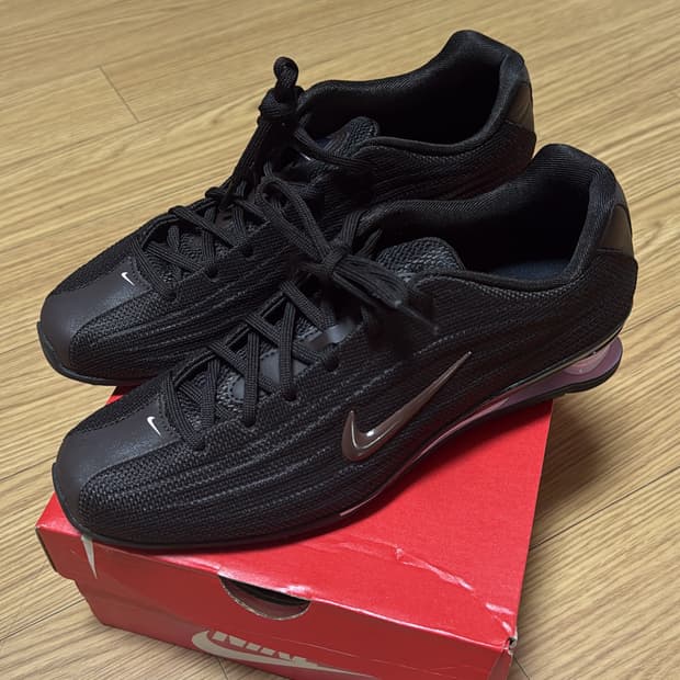 NIKE 샥스 Z 벨벳 브라운 라이트 초콜릿 255