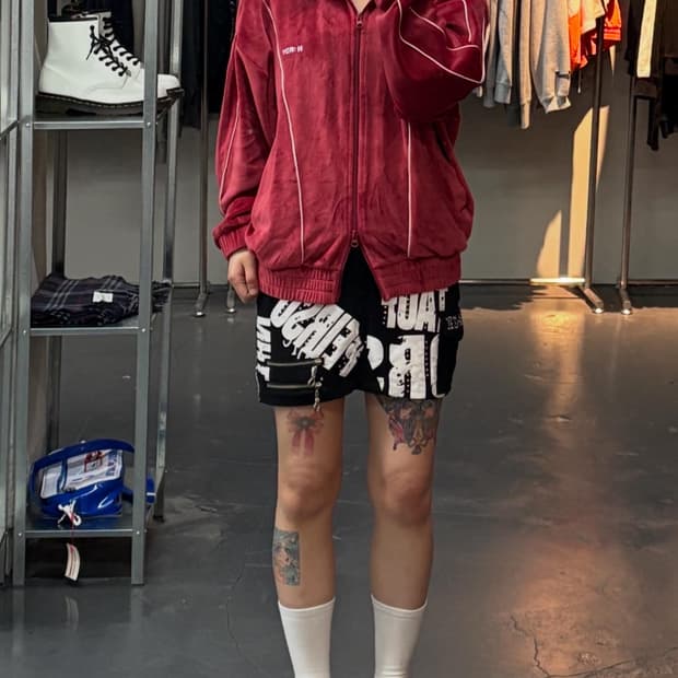 널디 벨벳 레드 집업 재킷 A1330