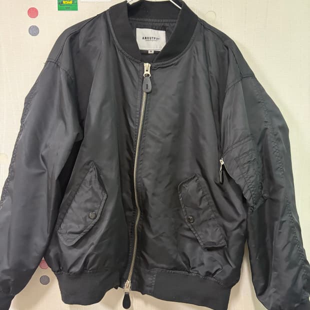 ANOUTFIT 블랙 MA-1 점퍼 M