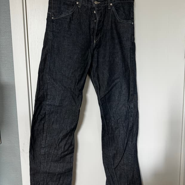 리바이스 엔지니어드 라인 34/32 데님 청바지 일본산