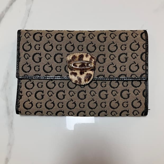 Y2K 갸루 스타일 게스 호피 송치 지갑 모노그램