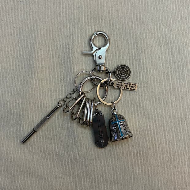 Blade & Bones Ver.01 Keyring