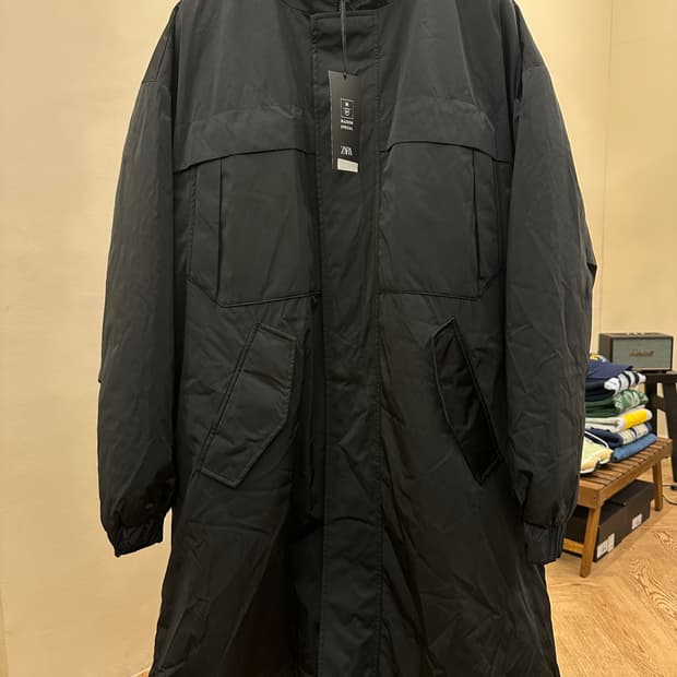 [새제품] 자라 메종스페셜 콜라보 패딩코트 블랙 L-XL