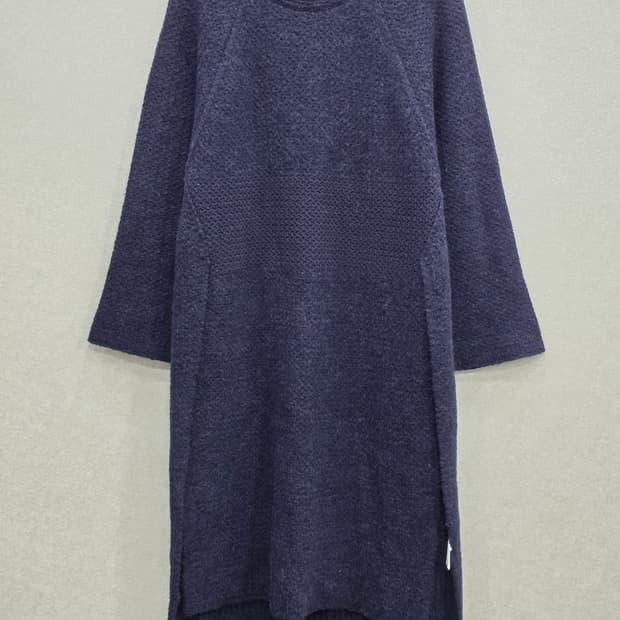 VOICE OF VOICES 알파카 니트 원피스 네이비컬러 (55~77)