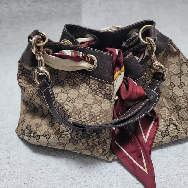 (정품)구찌 토트백+구찌 스카프