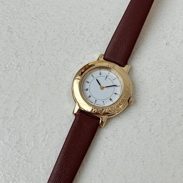 🟡 Yves Saint Laurent 빈티지 여성 시계