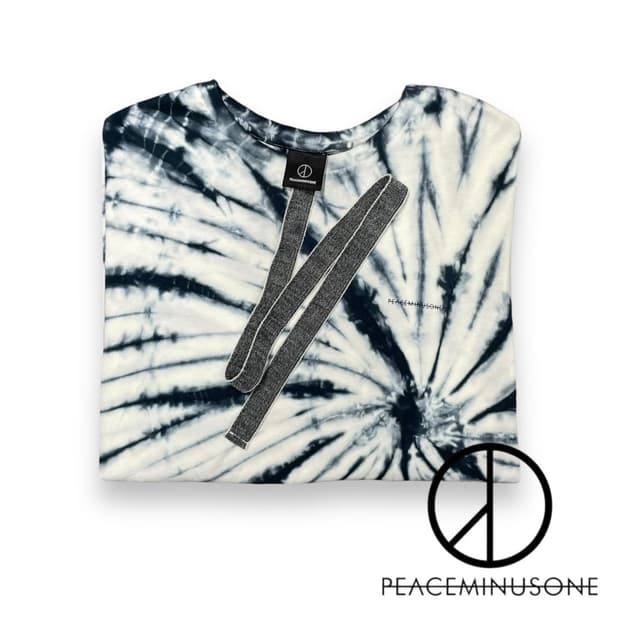 피스마이너스원 프린팅 반팔티(타이다이)