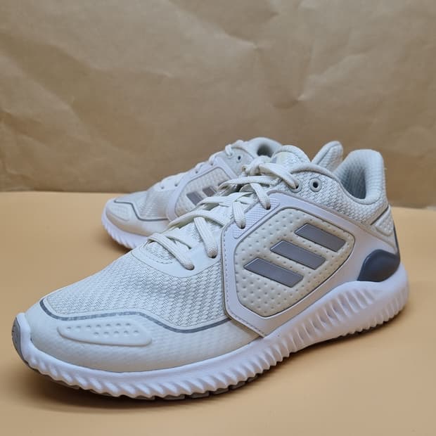 아디다스 클라이마웜 바운스 운동화230.