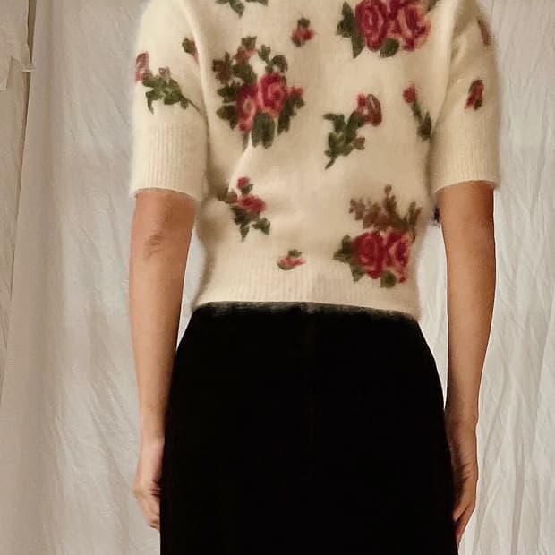 로즈 앙고라 니트