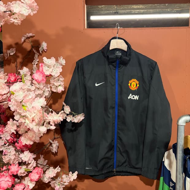 나이키 맨체스터 바람막이