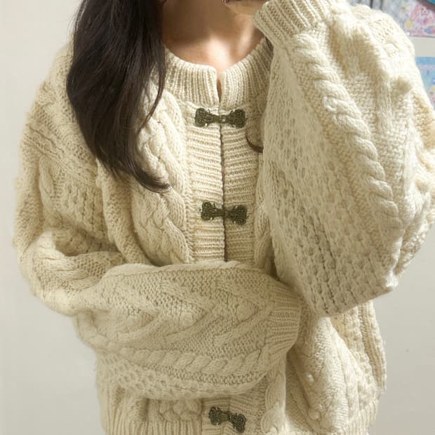 빈티지 울 니트 가디건 스웨터 폼폼이 노르딕 히메갸루 로걀 모리걸 페어리