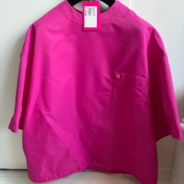 발렌티노 Pink PP collection 런웨이 제품