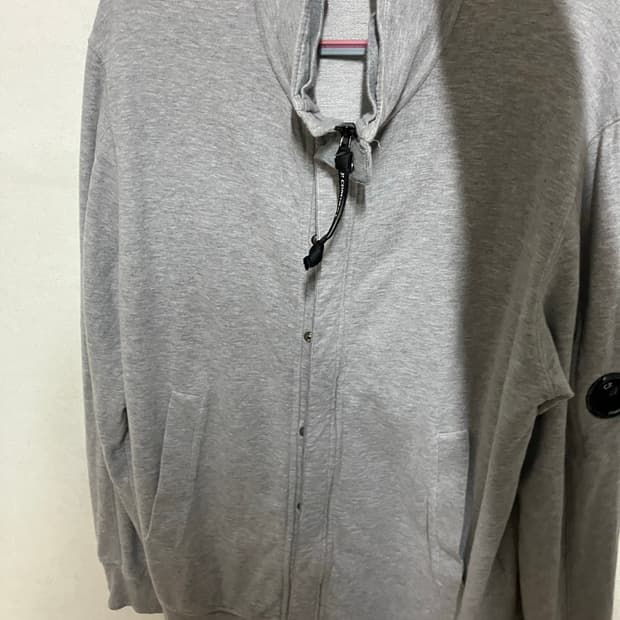 C.p company 회색 자켓