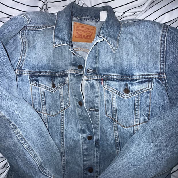  LEVI 데님 자켓