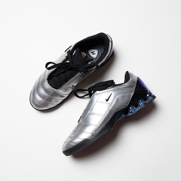 나이키 x 마하 암스테르담 토탈 90 샥스 마지아 메탈릭 실버