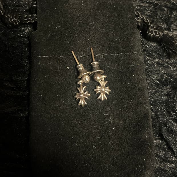 크롬하츠 타이니 드롭 이어링 2p