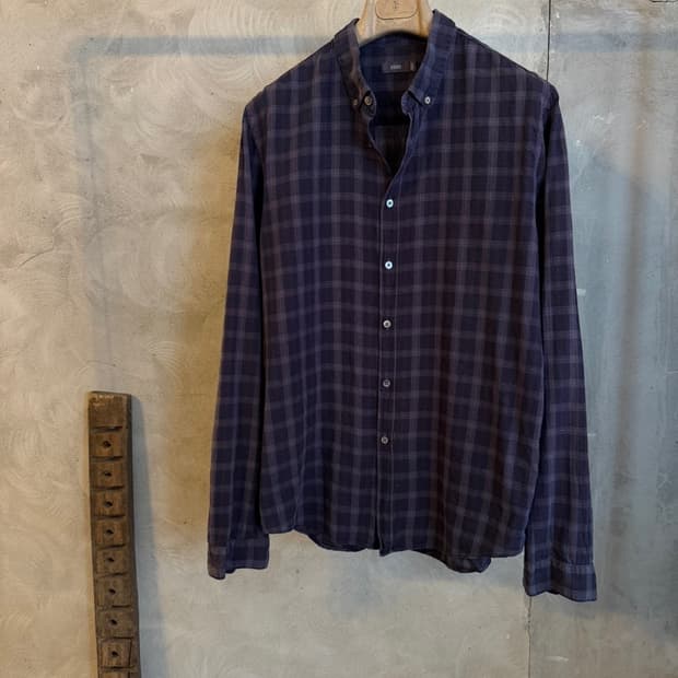 Closed 버튼다운 셔츠 100