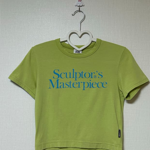 스컬프터 크롭 반팔티