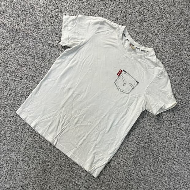 155 리바이스 여성 포켓 반팔 티셔츠 0421J