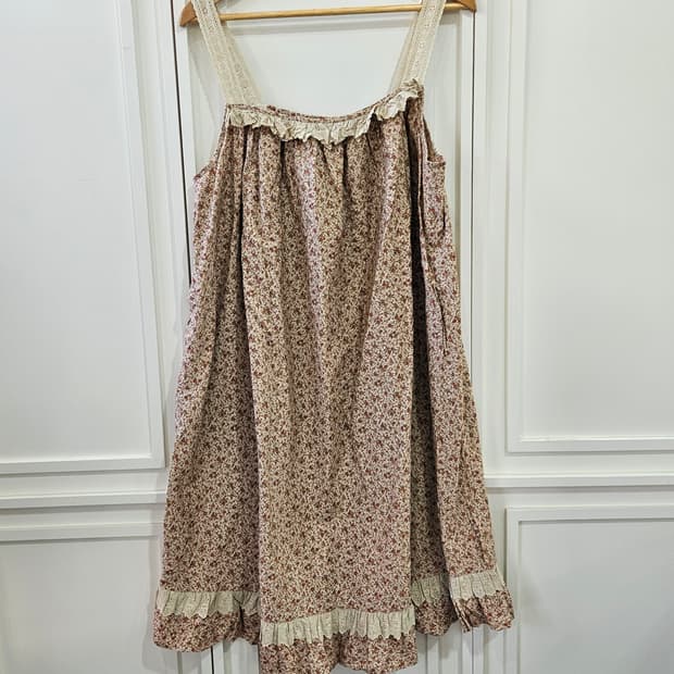 잔플라워 레이스 롱 원피스