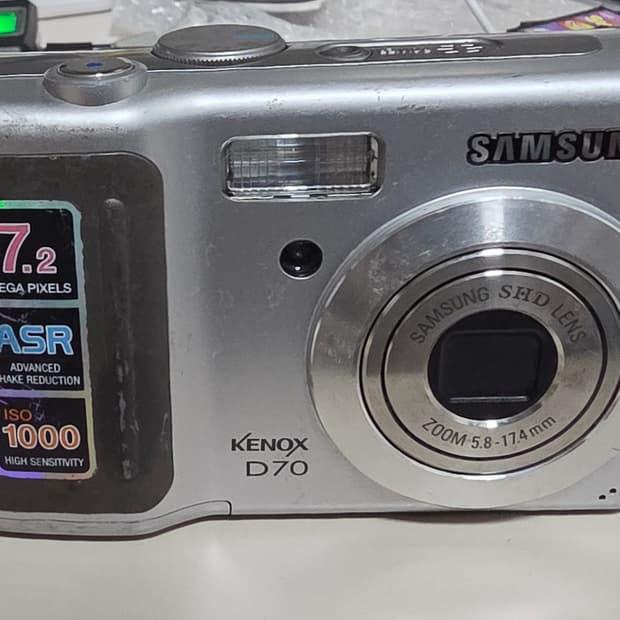 삼성 캐녹스 D70 빈티지 디지털카메라