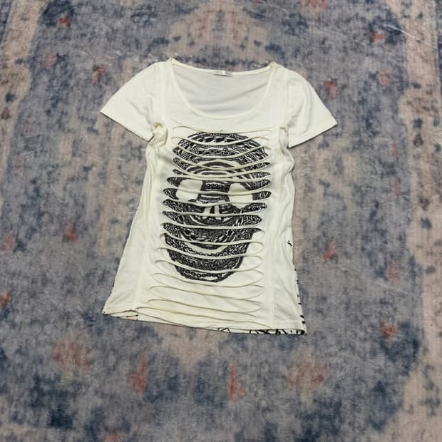 Unknown distressed skull punk top
