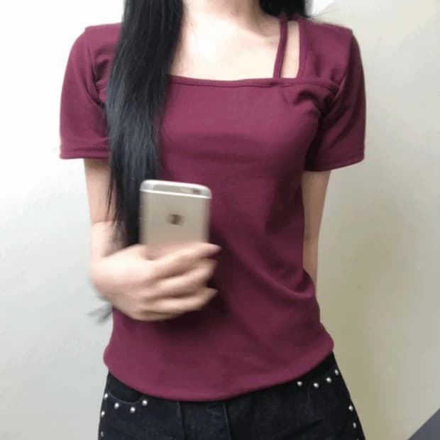 에이블리 아티즈 러비 숄더 반팔티 