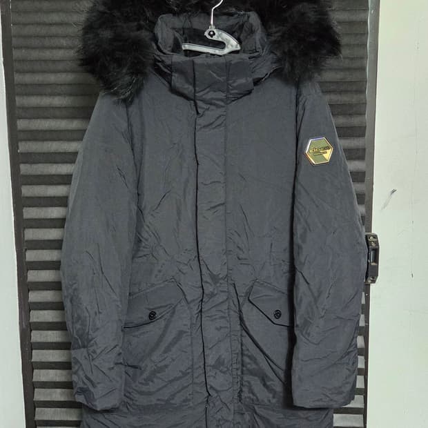 [아이더] 구스다운 하프롱패딩 판매합니다.