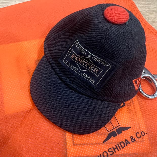 요시다포터 뉴에라 모자키링