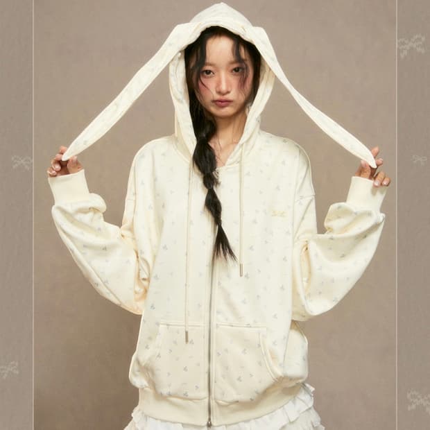 Weekendhub 위캔드허브 Rabbite Hoodie Zip-Up