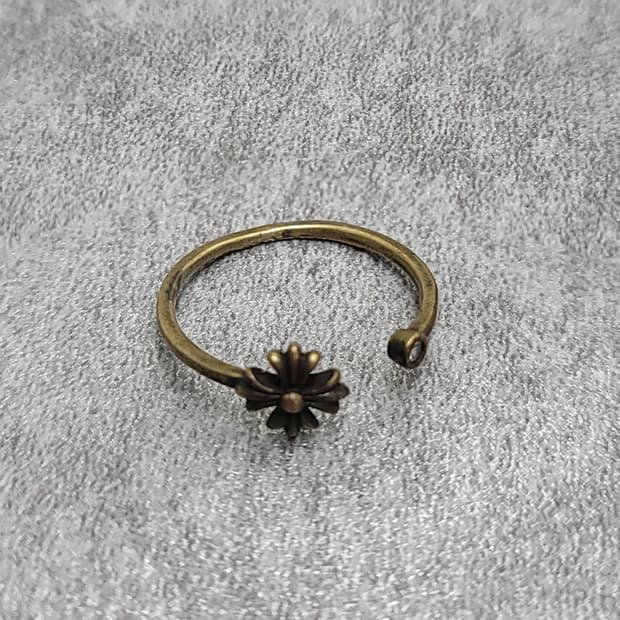 cross vintage ring 