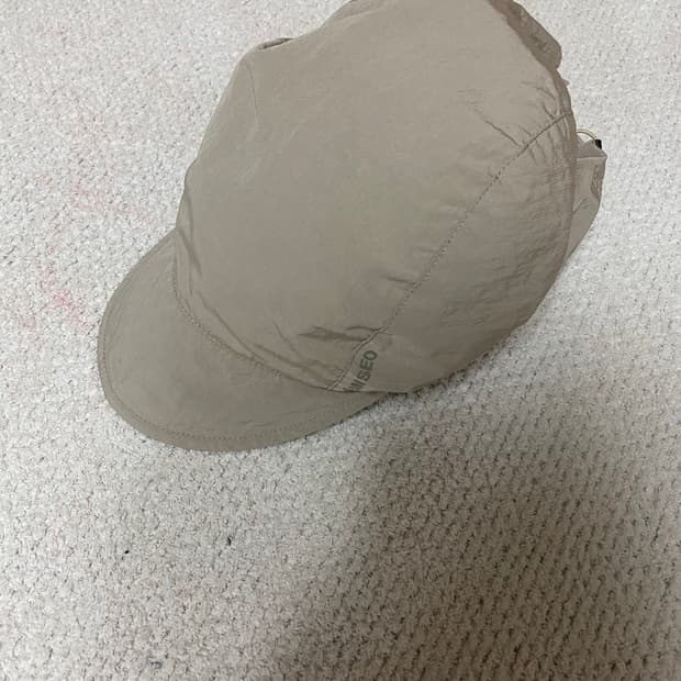 혜인서 셔링캡 베이지 색상