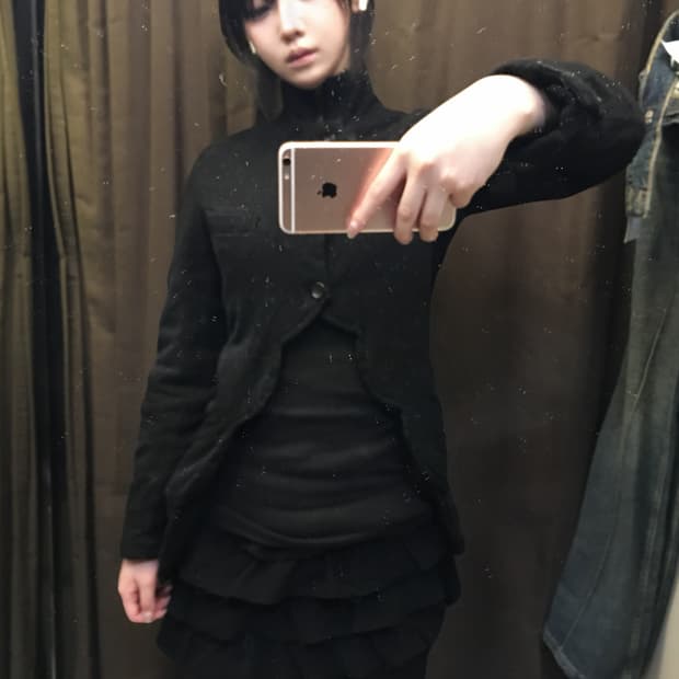 꼼데가르송 블랙 울 축융 프릴 자켓 xs