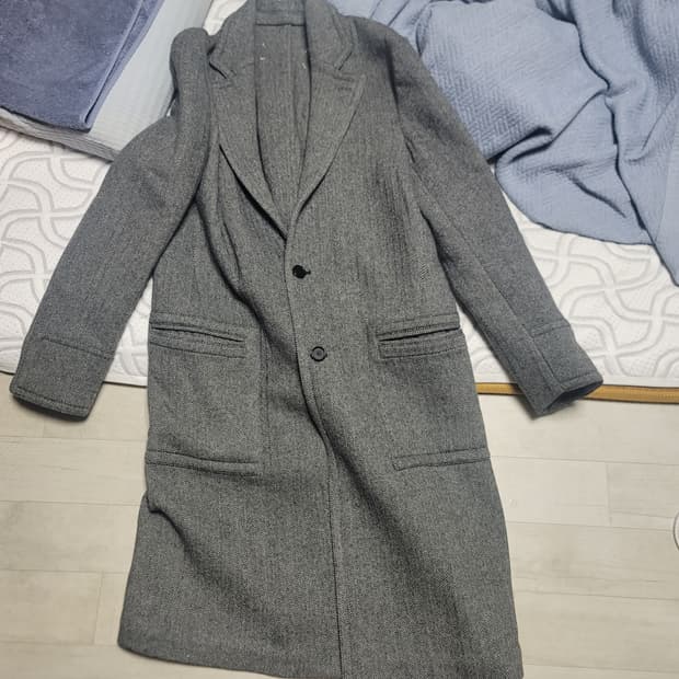 주카스페이스 마르지엘라 백스티치 코트 48