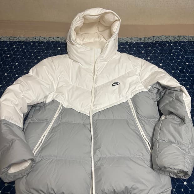 나이키 스톰핏 윈드러너 패딩 XL
