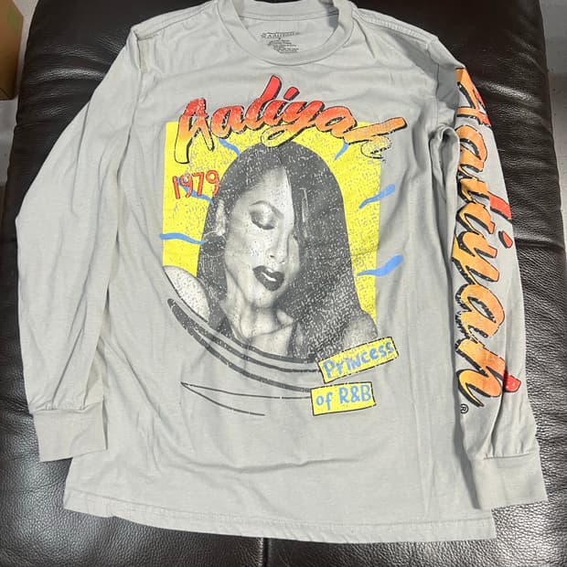 Usa Aaliyah 프린세스 R&B 긴팔 티셔츠