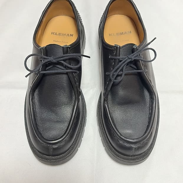 클레망 파드레 블랙 39 (250) 사이즈 판매합니다 !