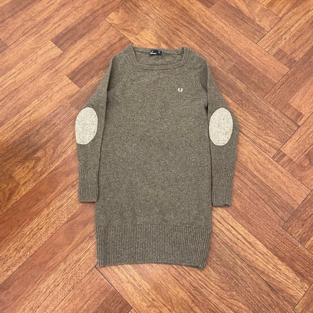 여성 프레드페리 엘보패치 니트 원피스